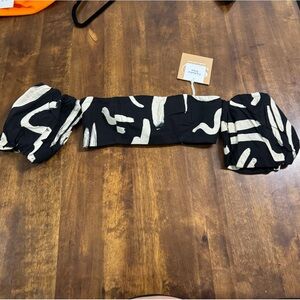 Seven Wonders Black Crop Top